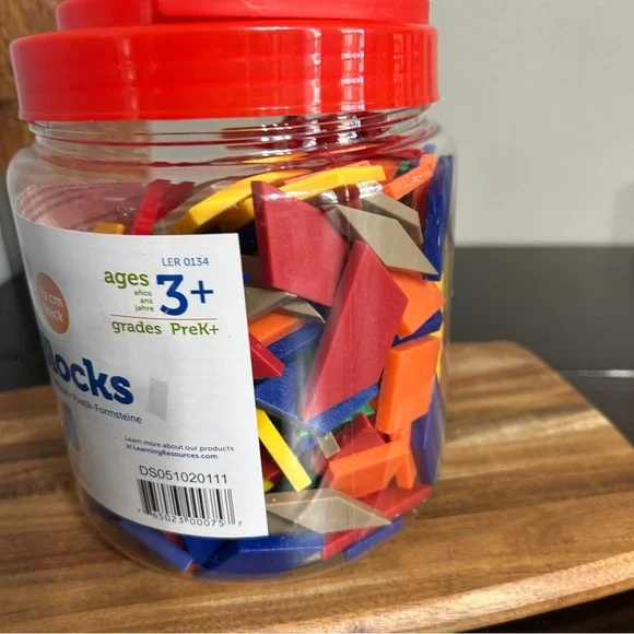 Learning Resources Plastic Pattern Blocks - Picture 4 of 7